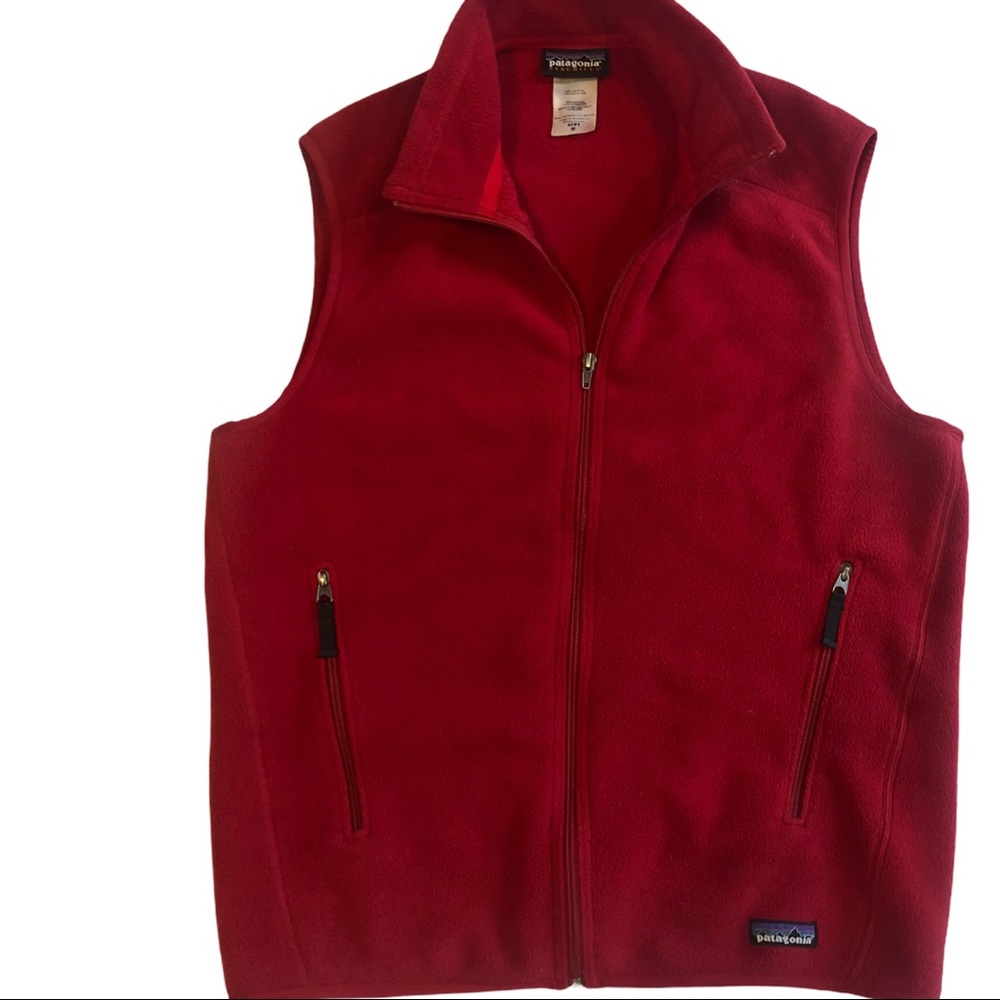 Men’s Patagonia red fleece vest size medium